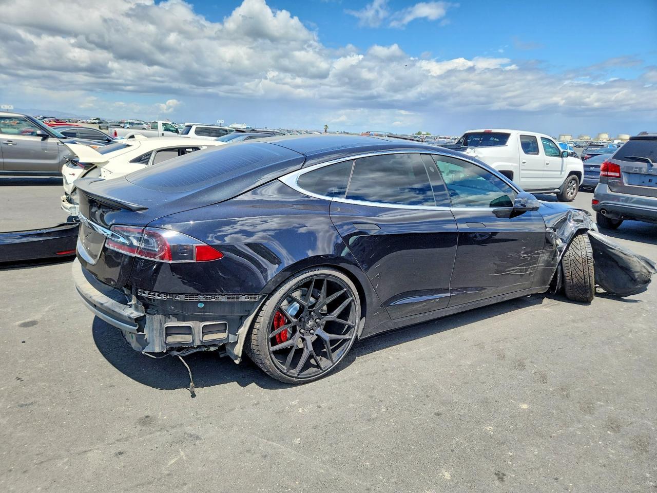 2018 Tesla Model S - Фото 3