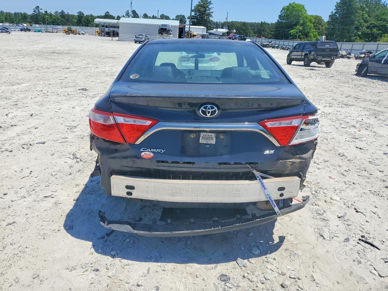 2015 Toyota Camry Se - Фото 6