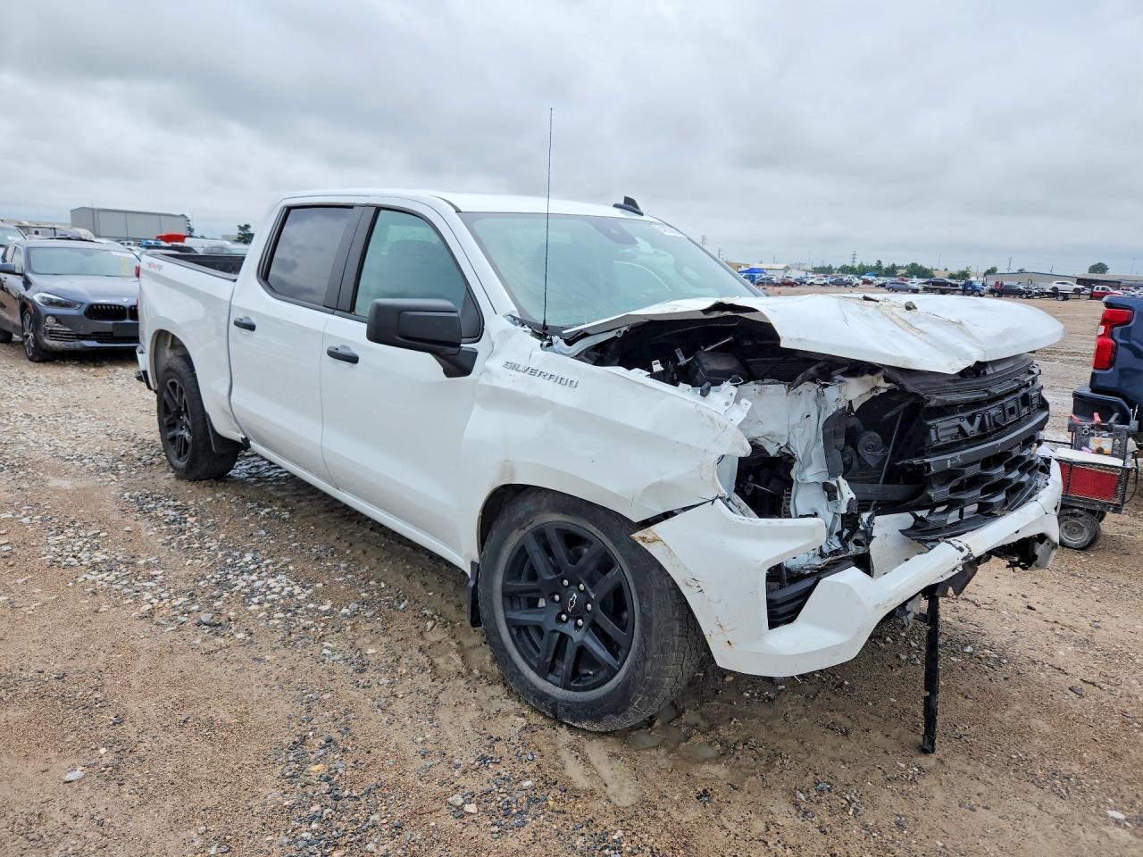 2025 Chevrolet Silverado K1500 Custom - Фото 4