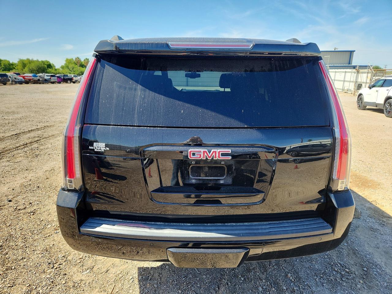 2018 GMC Yukon - Фото 6