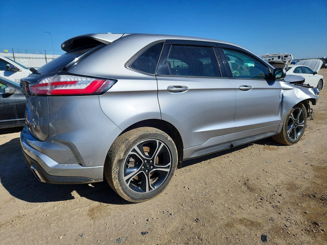 2020 Ford Edge St - Фото 3