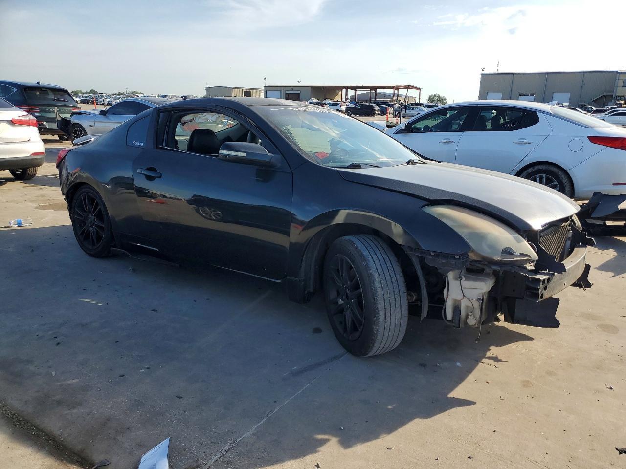 2008 Nissan Altima 3.5Se - Фото 4