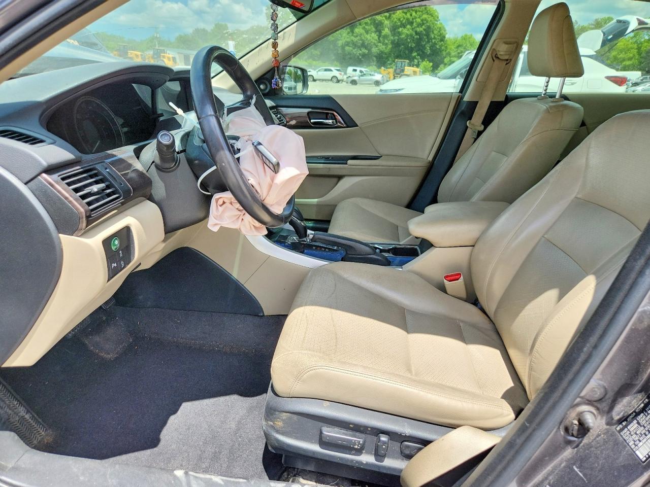 2017 Honda Accord Touring Hybrid - Фото 7