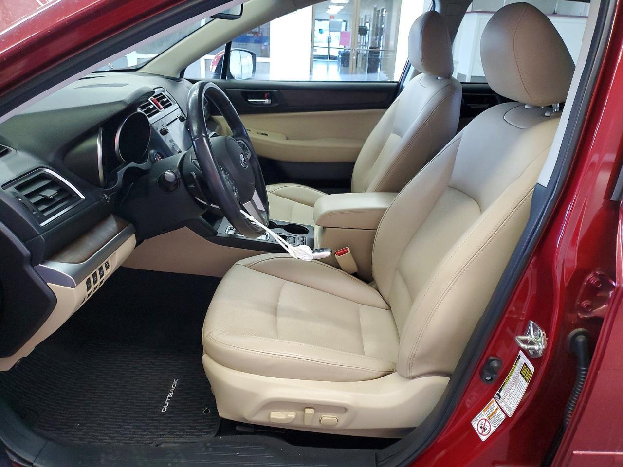 2016 Subaru Outback 3.6R Limited - Image 7