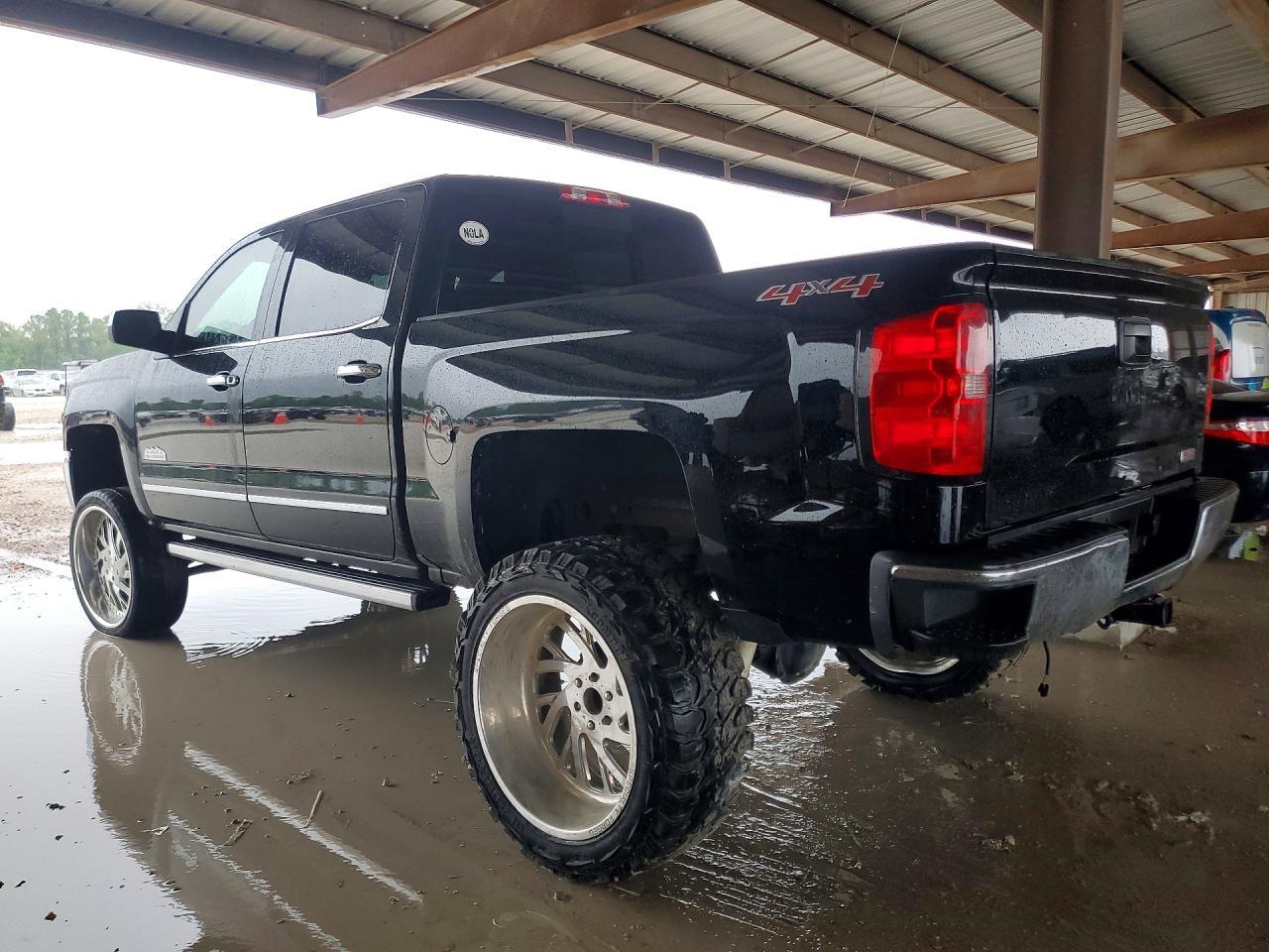 2016 Chevrolet Silverado K1500 High Country - Image 2
