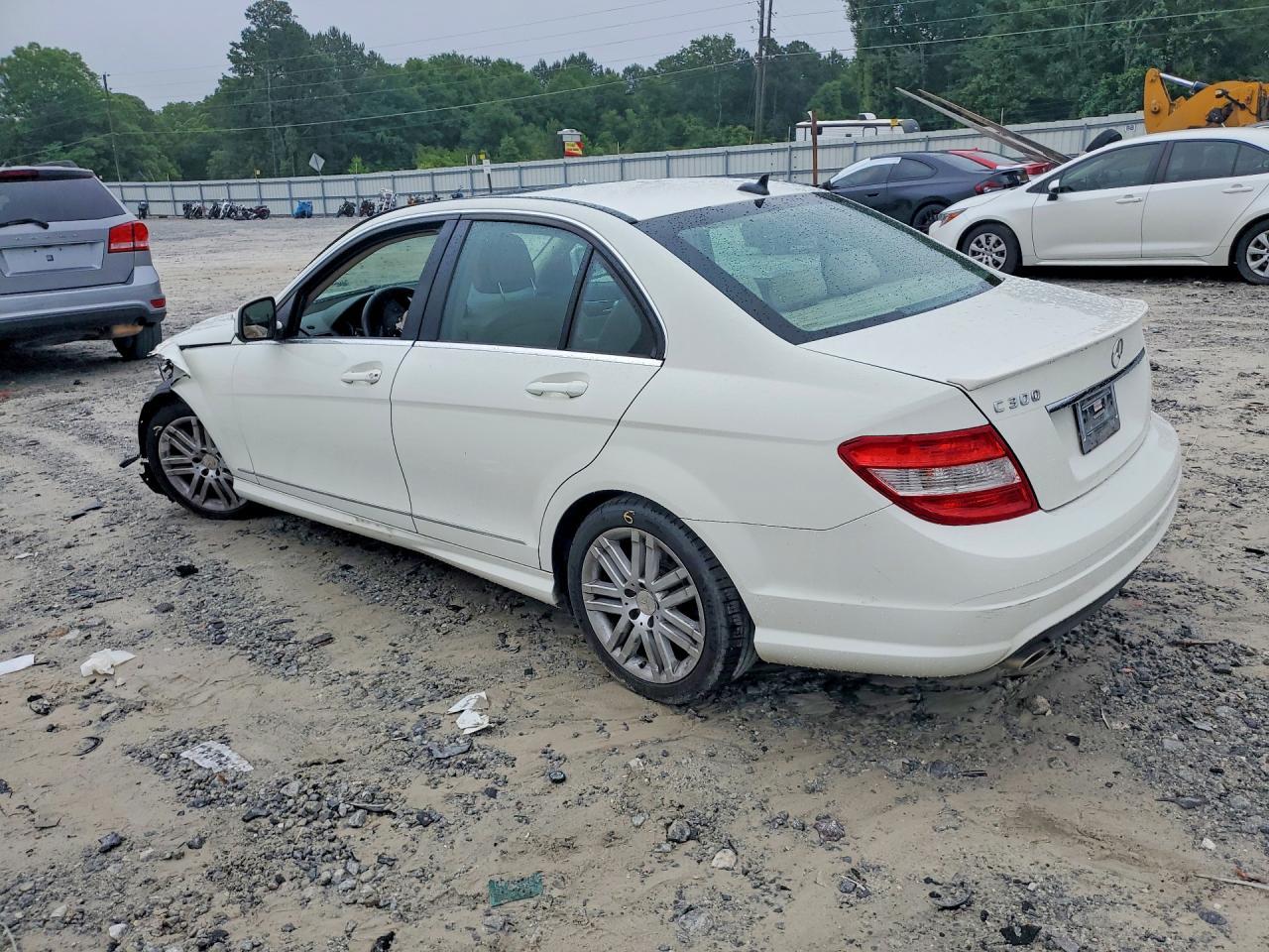 2009 Mercedes-Benz C 300 - Image 2