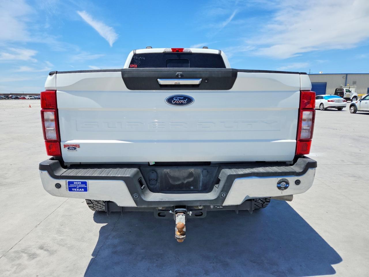 2021 Ford F250 Super Duty - Фото 6