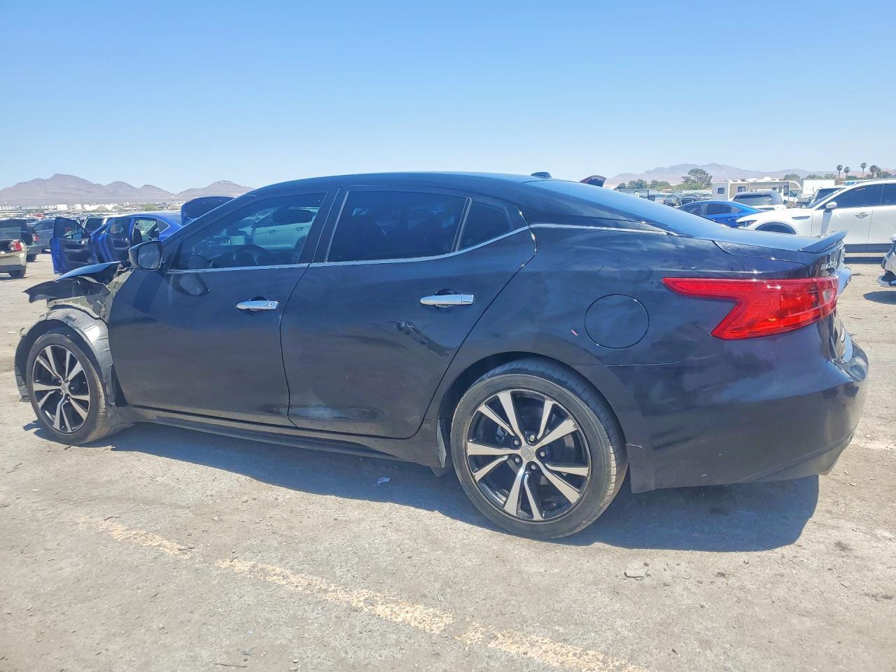 2018 Nissan Maxima 3.5 S - Фото 2