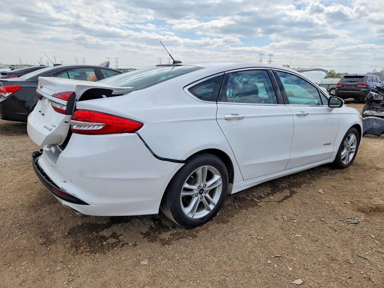 2018 Ford Fusion Se Hybrid - Image 3