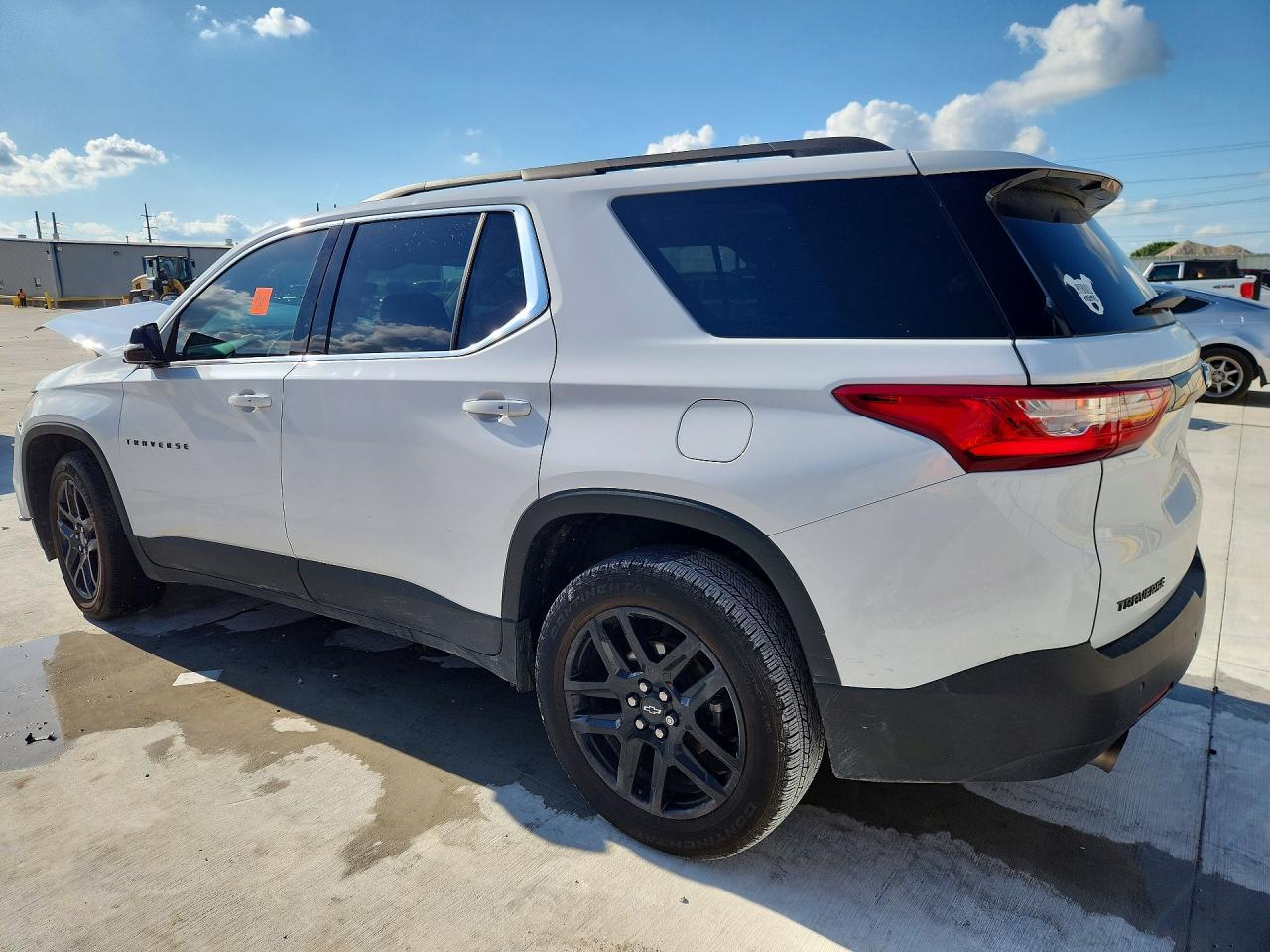 2020 Chevrolet Traverse Lt - Фото 2