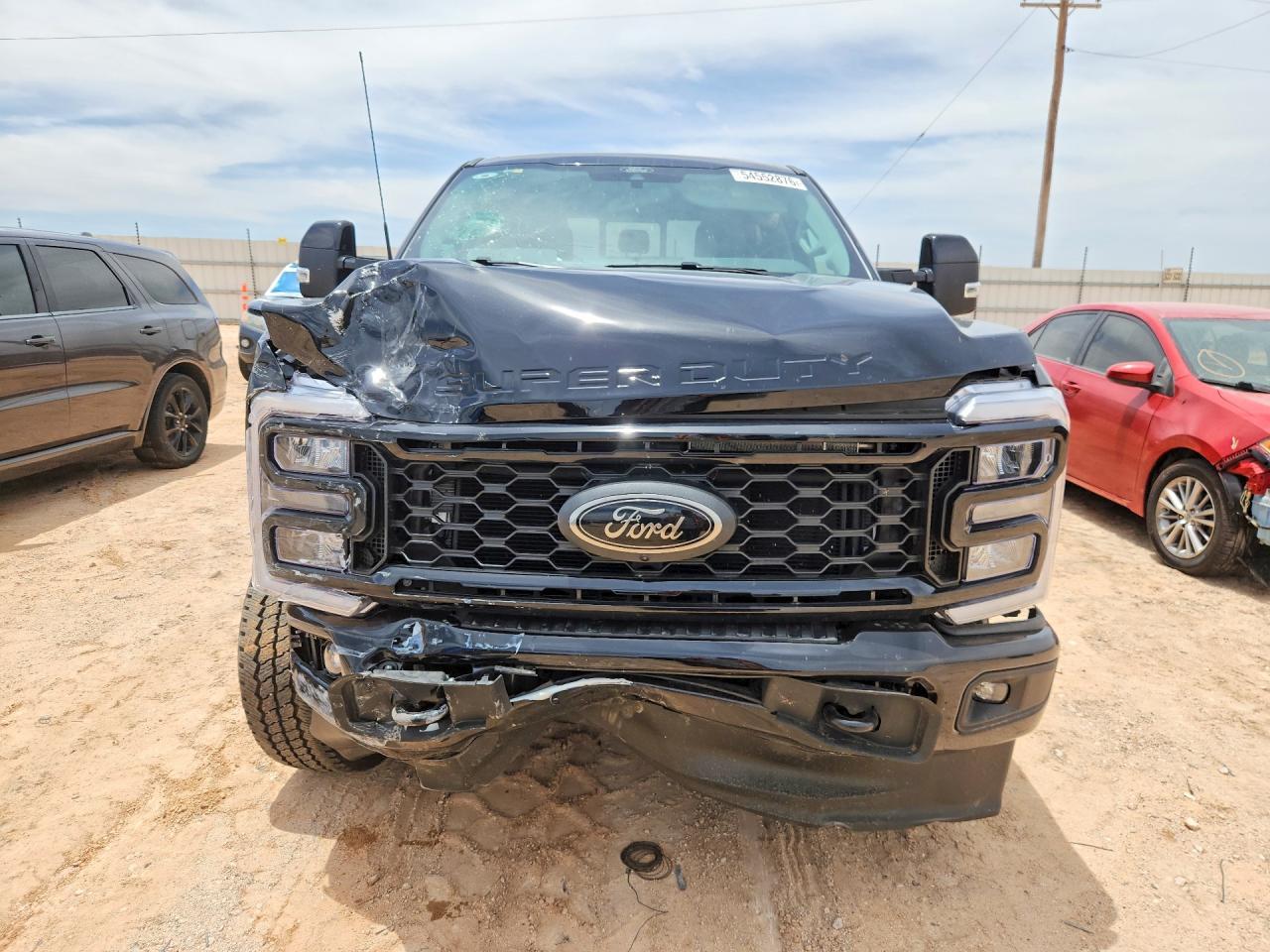 2025 Ford F250 Super Duty - Фото 5