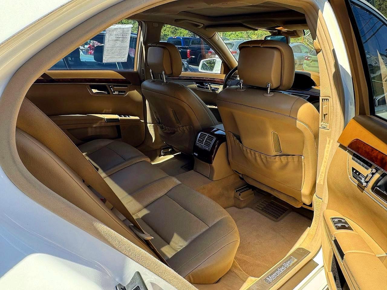 2011 Mercedes-Benz S 550 - Image 6