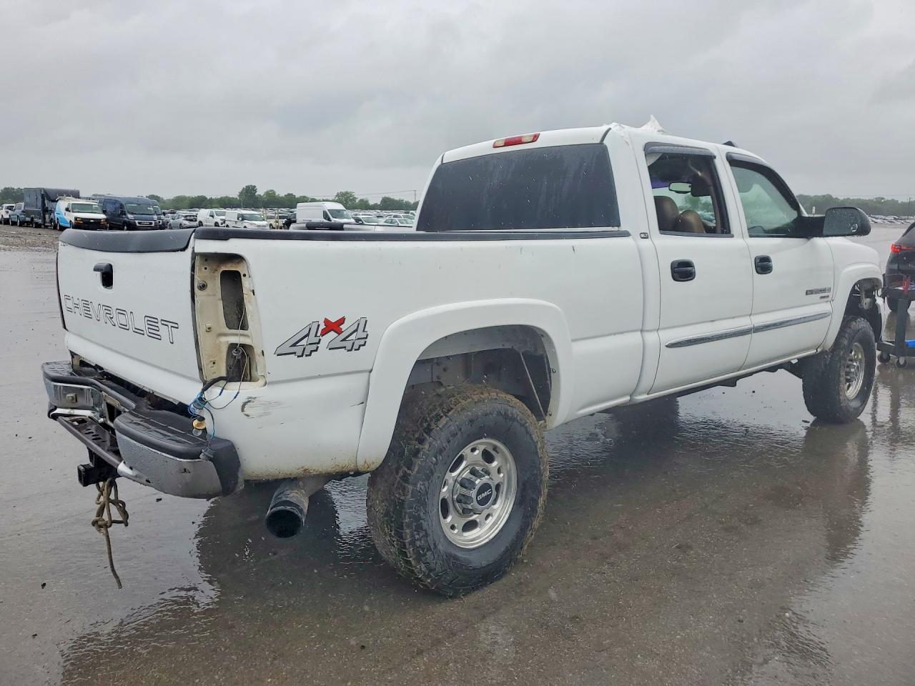 2005 GMC Sierra K2500 Heavy Duty - Фото 3