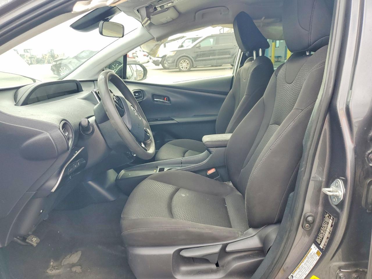 2020 Toyota Prius Le Awd-E - Фото 7