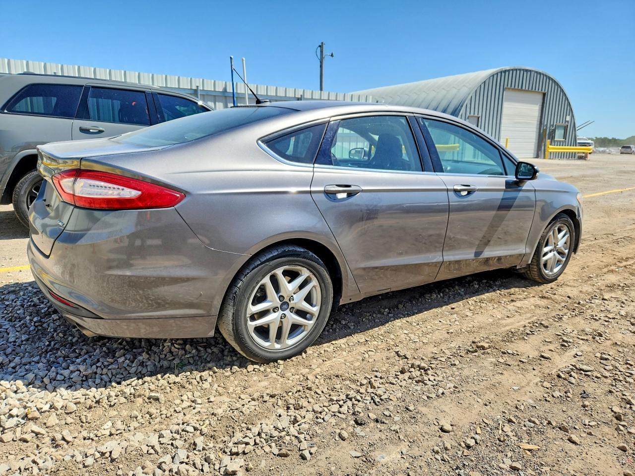 2014 Ford Fusion Se - Фото 3
