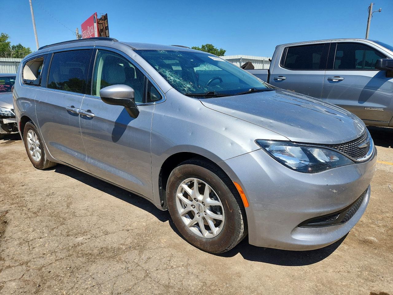 2021 Chrysler Voyager Lxi - Фото 4