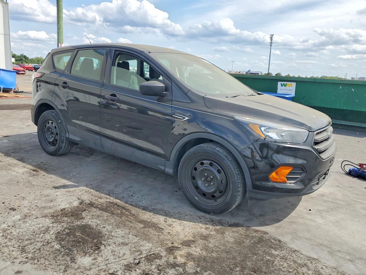 2018 Ford Escape S - Image 4