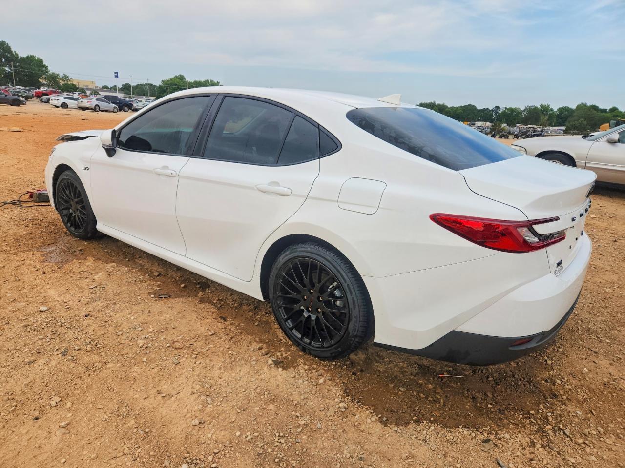 2025 Toyota Camry Le - Image 2