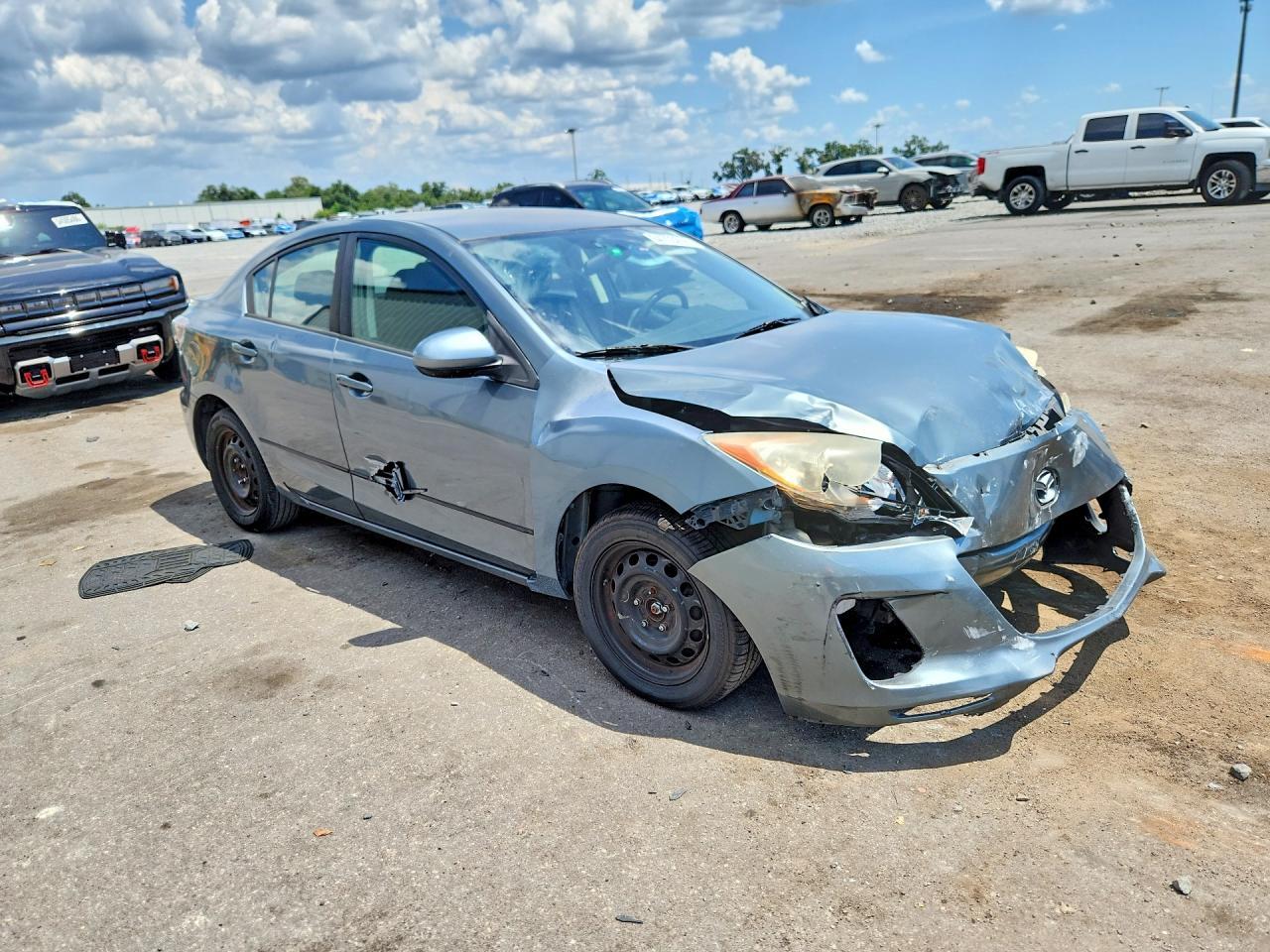 2013 Mazda 3 I - Фото 4