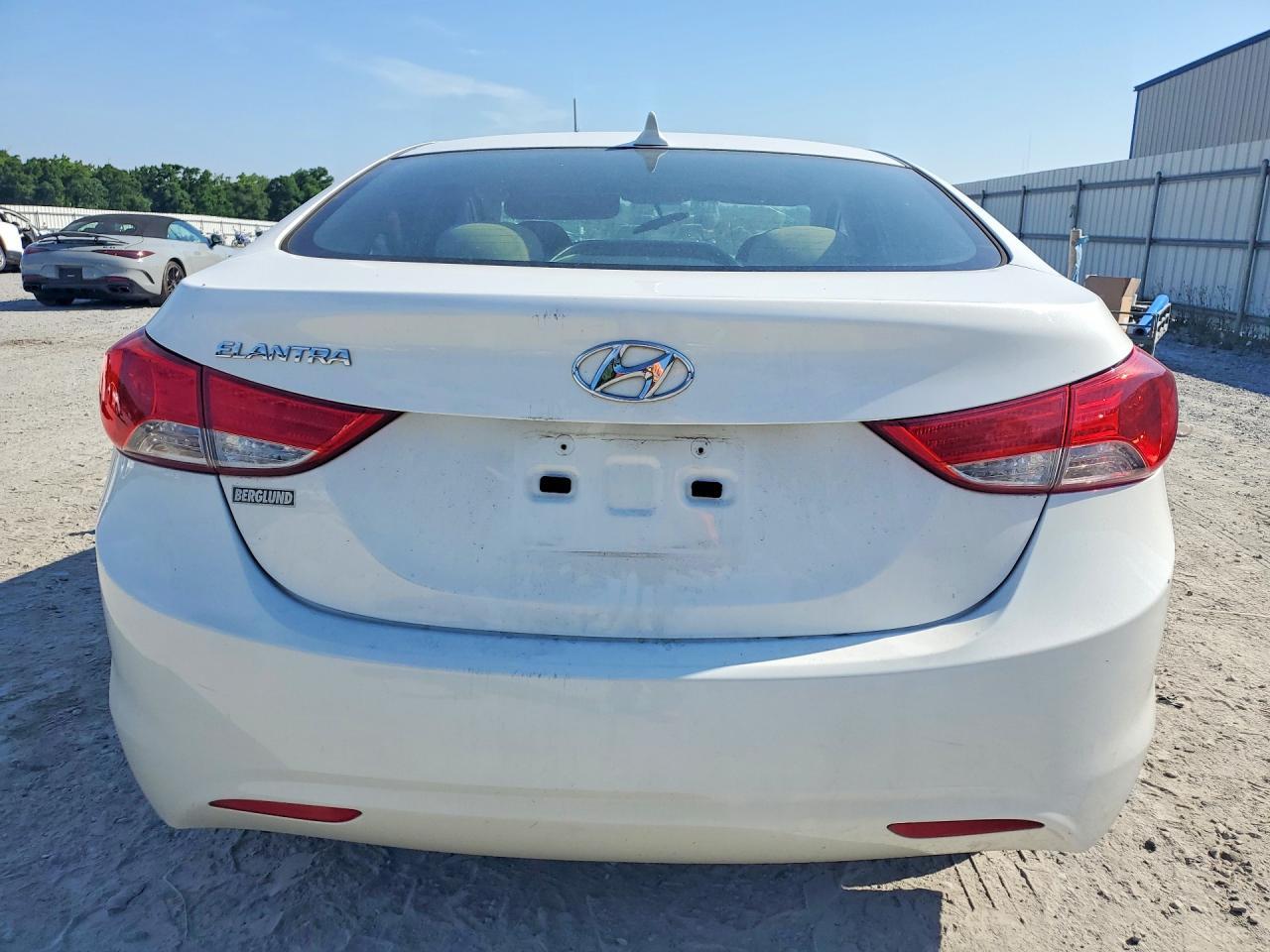 2013 Hyundai Elantra Gls - Фото 6
