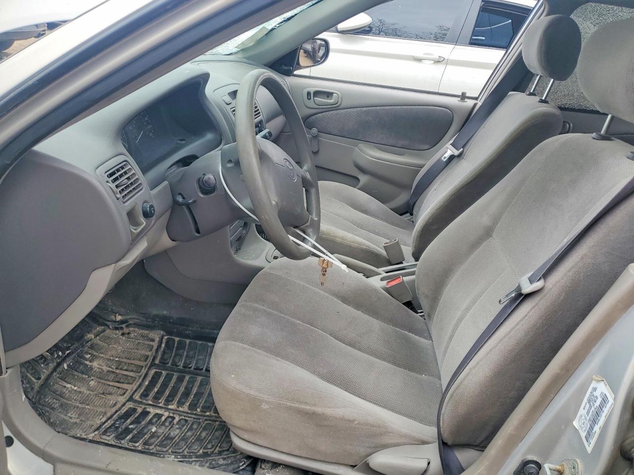 2002 Toyota Corolla Ce - Image 7