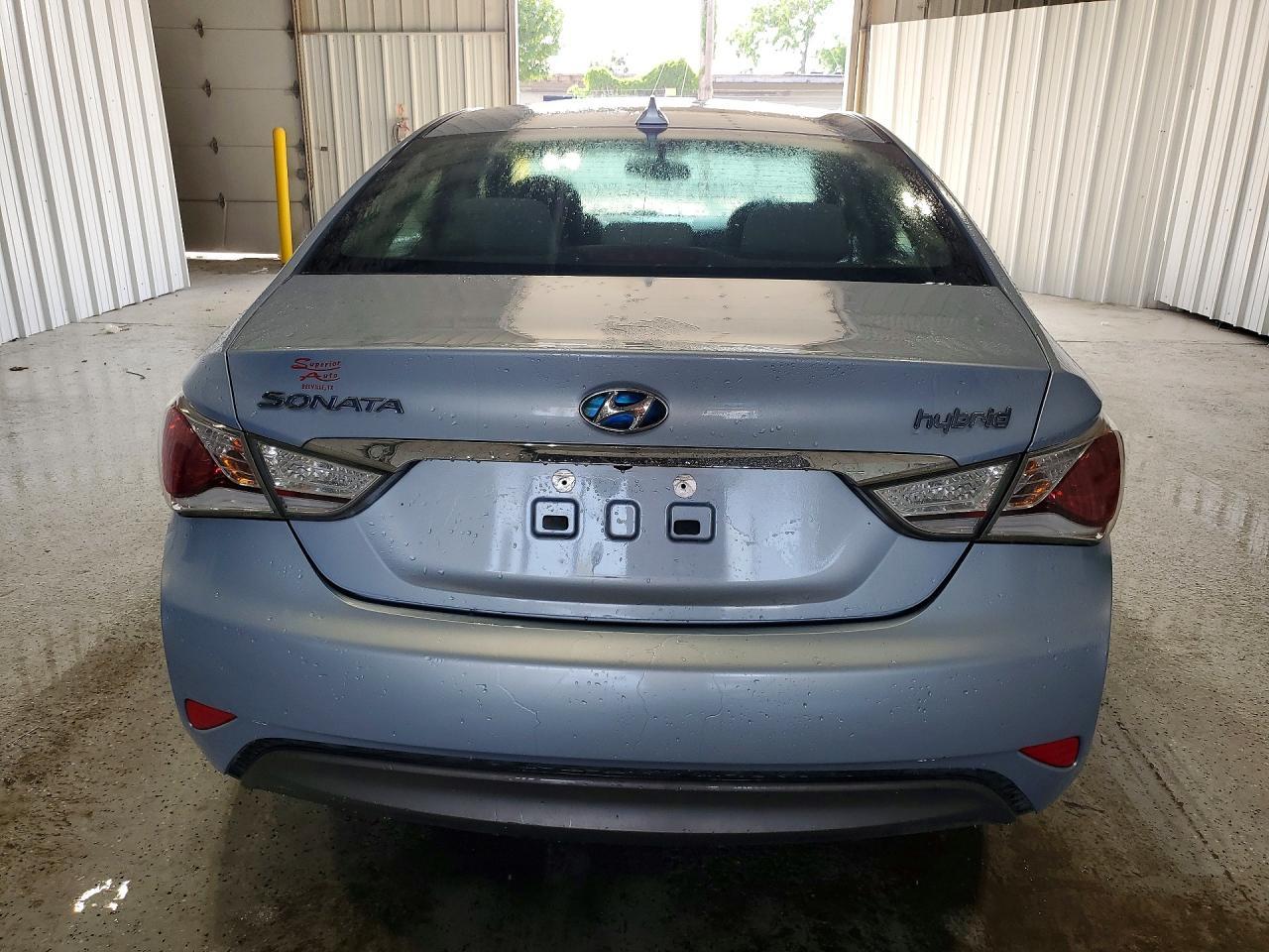 2015 Hyundai Sonata Hybrid Base - Фото 6