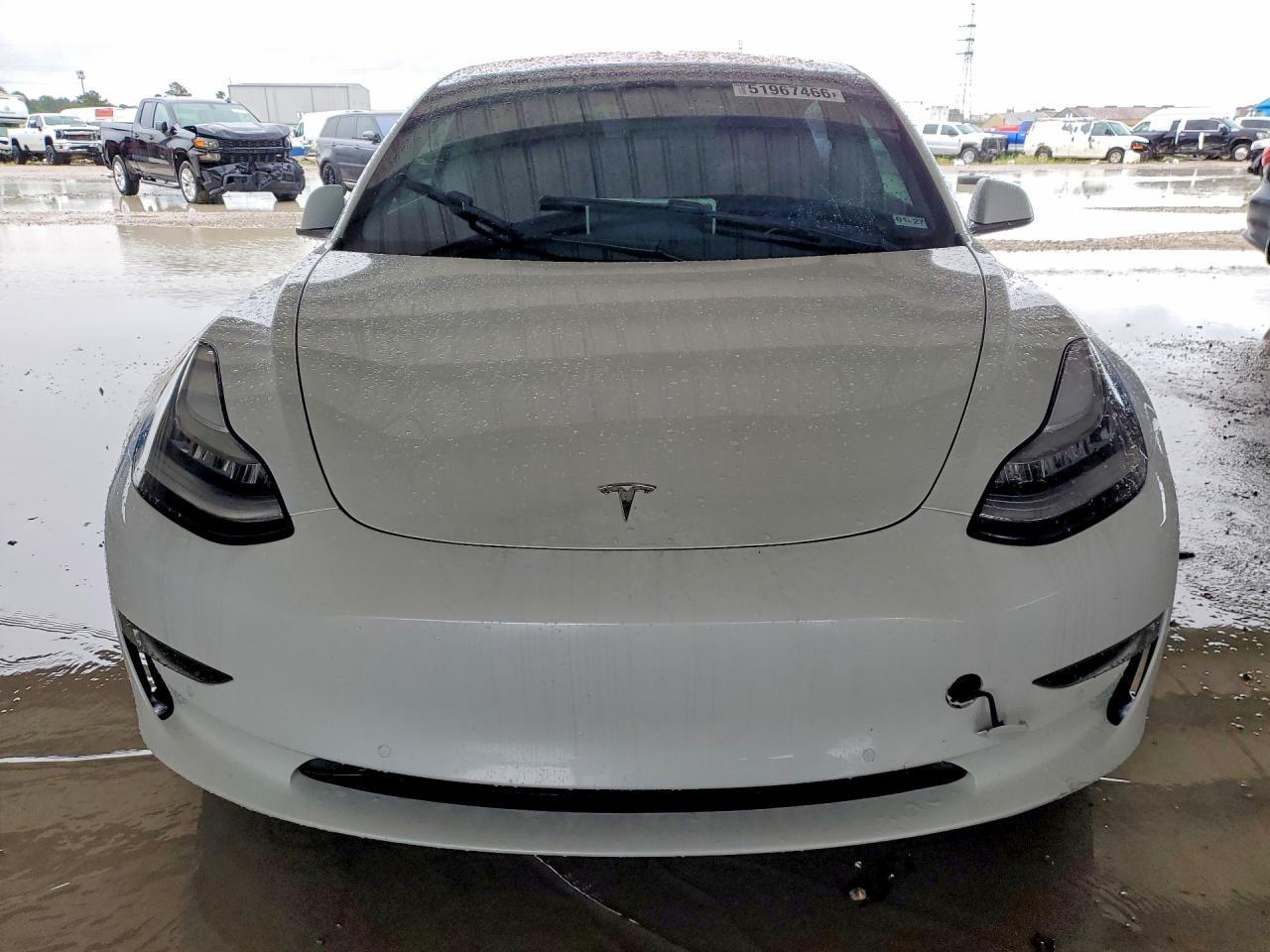 2018 Tesla Model 3 - Фото 5