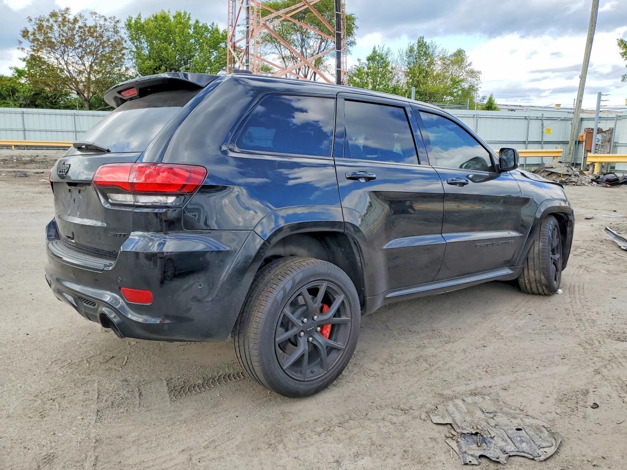 2021 Jeep Grand Cherokee Srt-8 4Wd 6.4L V8 - Фото 3