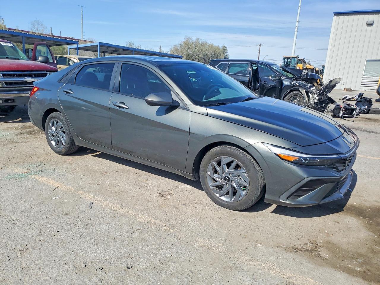 2024 Hyundai Elantra Sel - Фото 4
