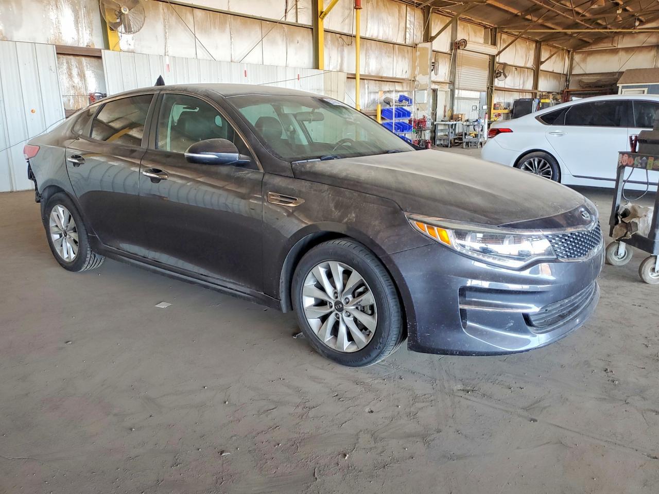 2017 Kia Optima Ex - Фото 4