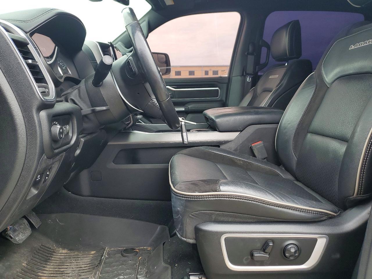 2020 Ram 1500 Laramie - Image 7
