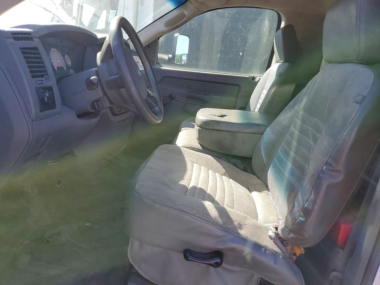 2008 Dodge Ram 4500 S - Refrigerated Box Truck - Фото 7