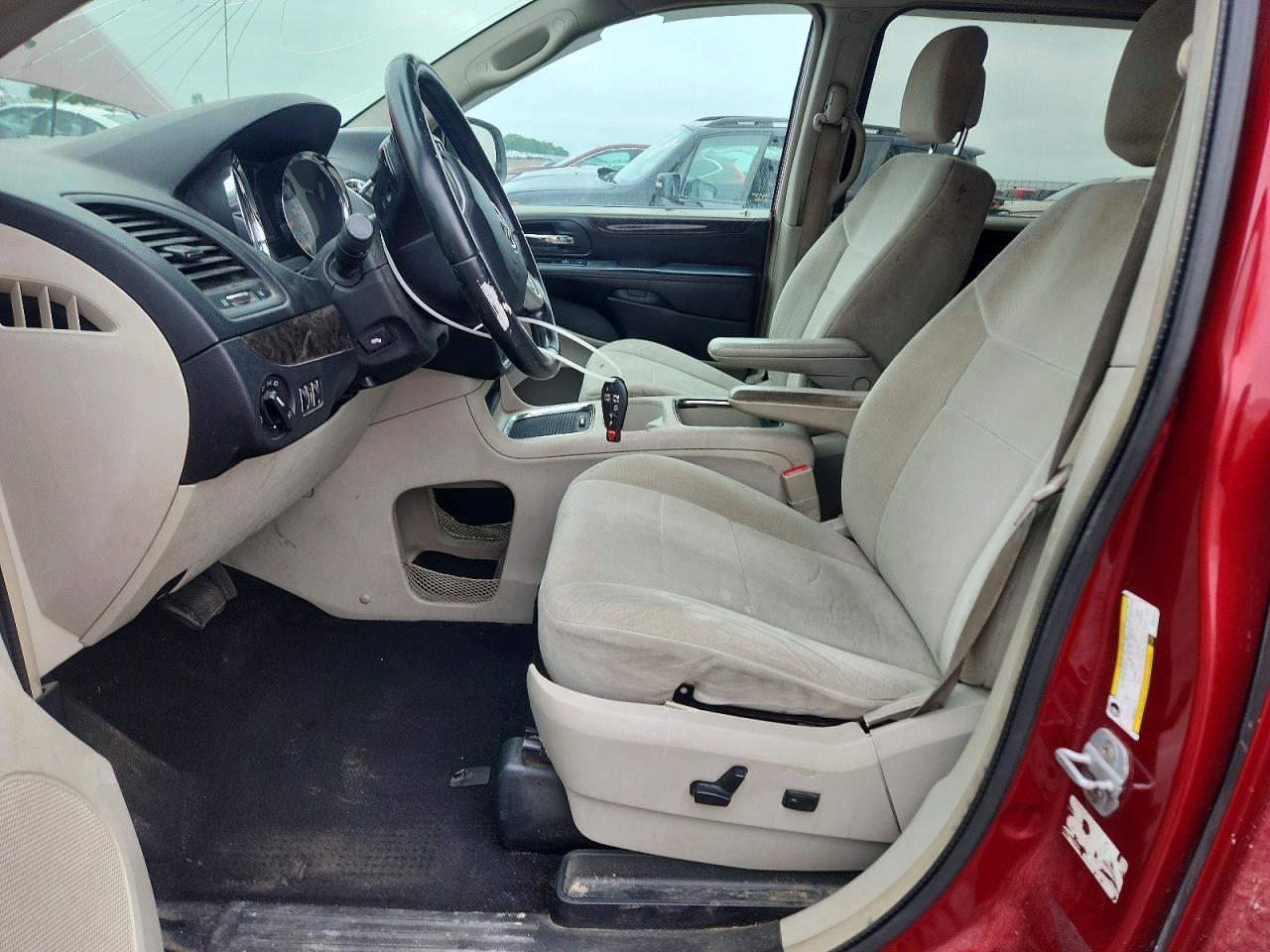 2011 Dodge G Carv Se - Фото 7