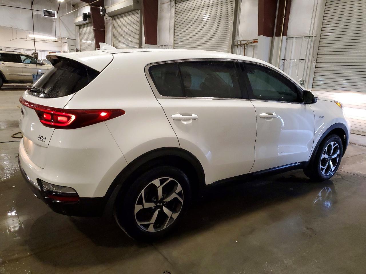 2021 Kia Sportage Lx - Фото 3