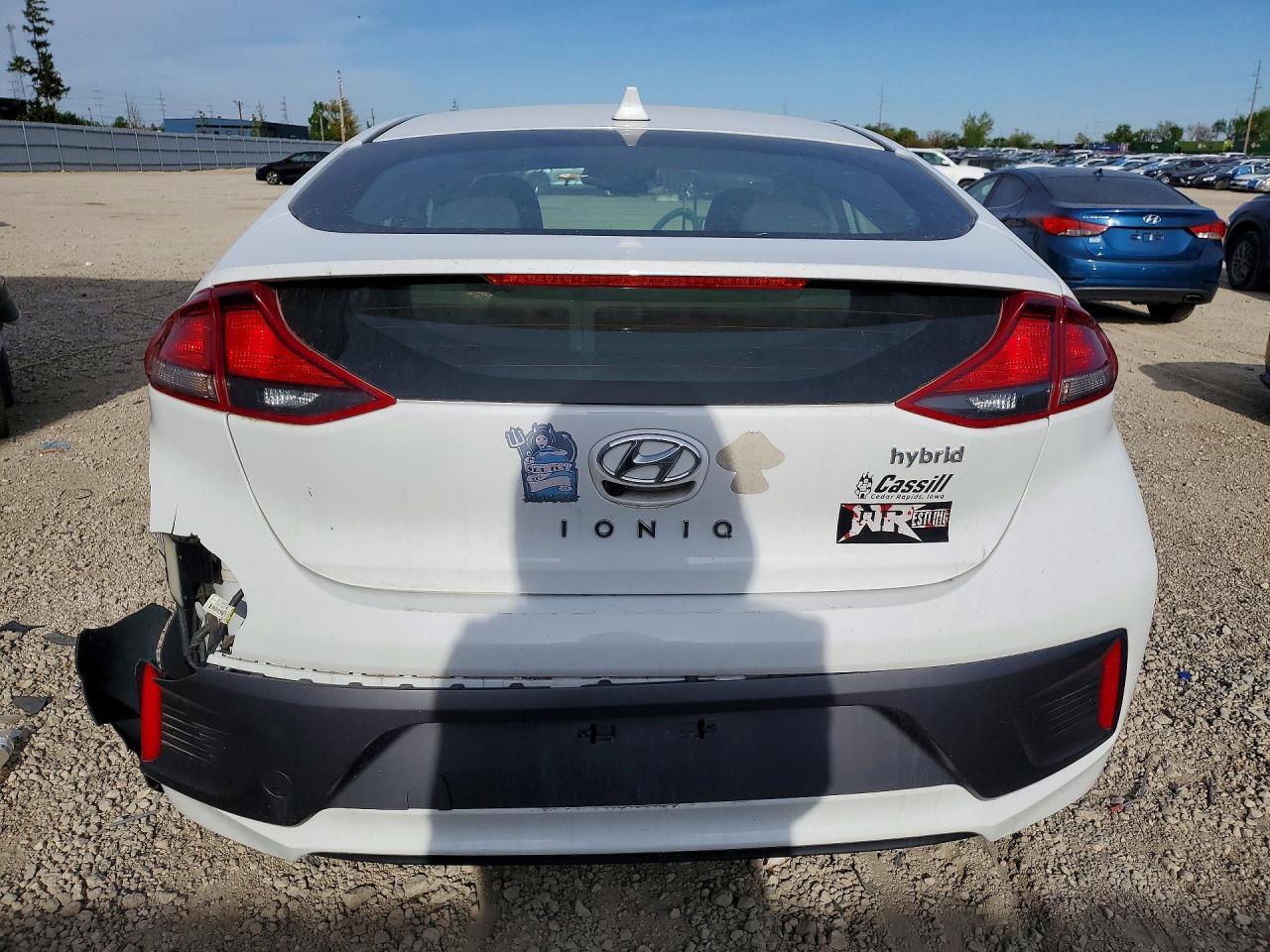 2020 Hyundai Ioniq Se - Фото 6