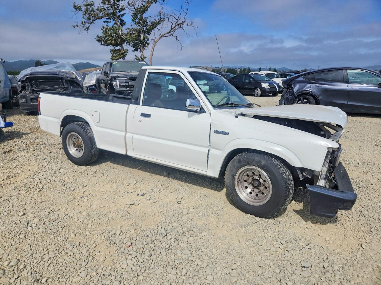 1991 Mazda B2200/B2600I Pickup - Фото 4