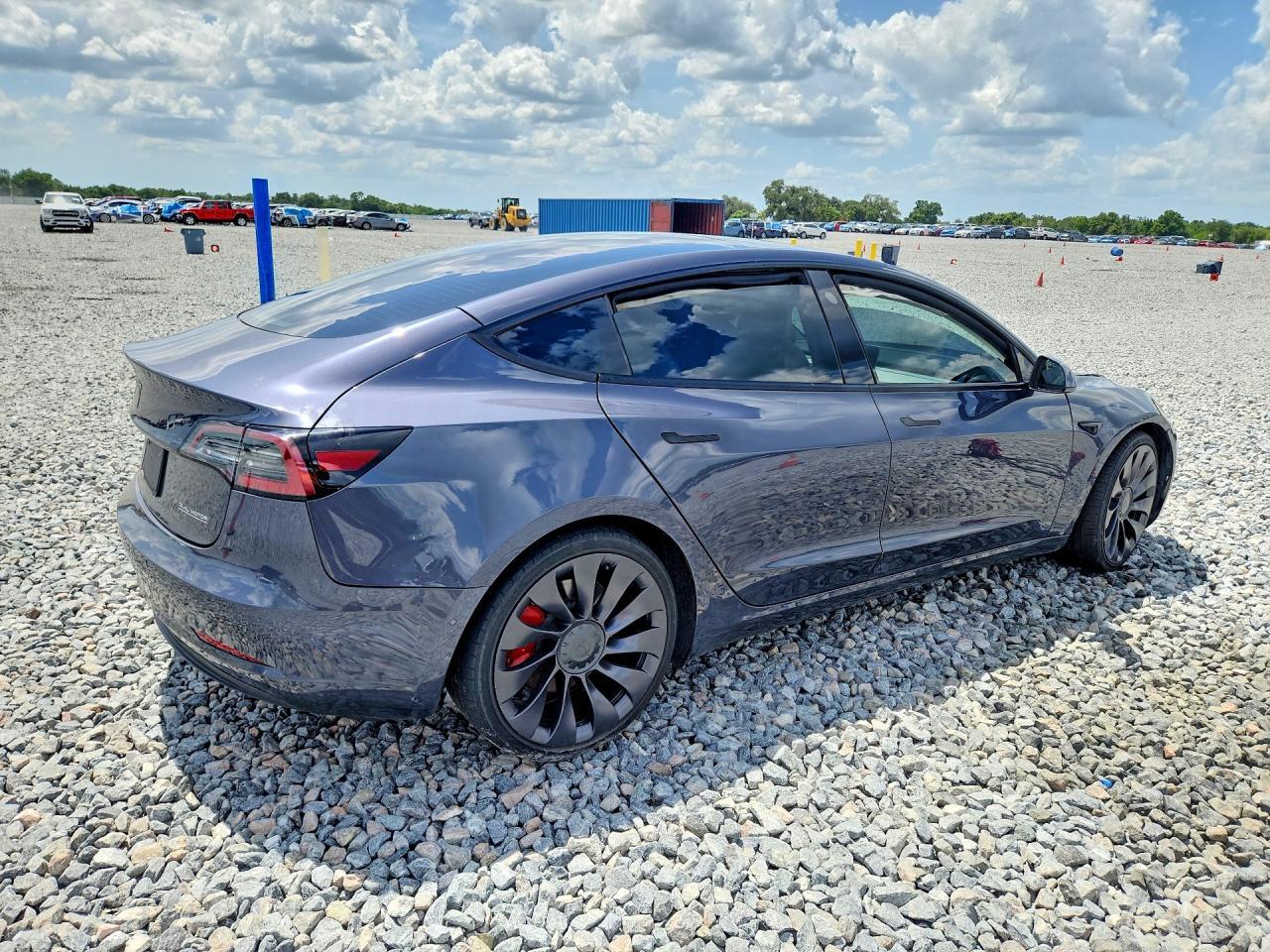 2021 Tesla Model 3 - Image 3