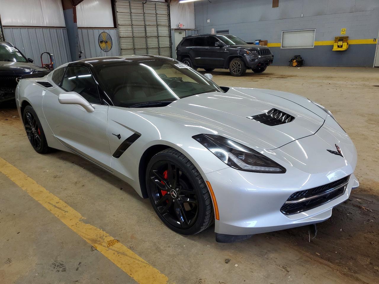 2015 Chevrolet Corvette Stingray 2Lt - Фото 4