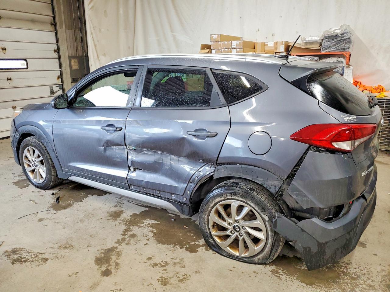 2017 Hyundai Tucson Se - Фото 2