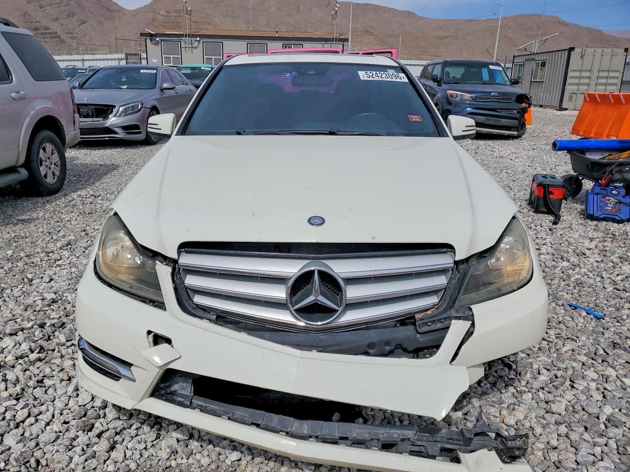 2012 Mercedes-Benz C 250 - Фото 5