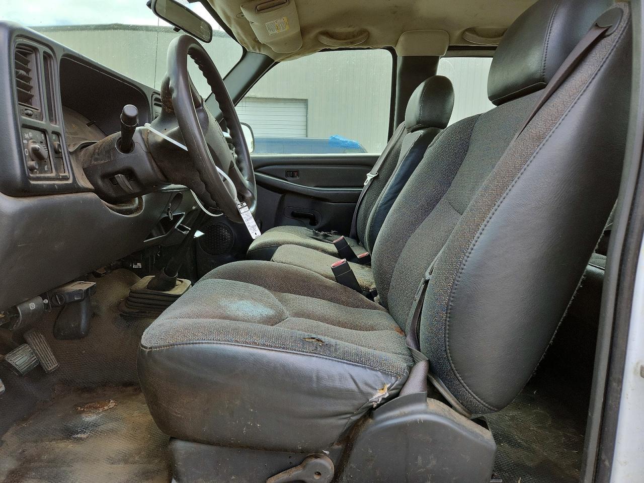 2005 Chevrolet Silverado C2500 Heavy Duty - Фото 7