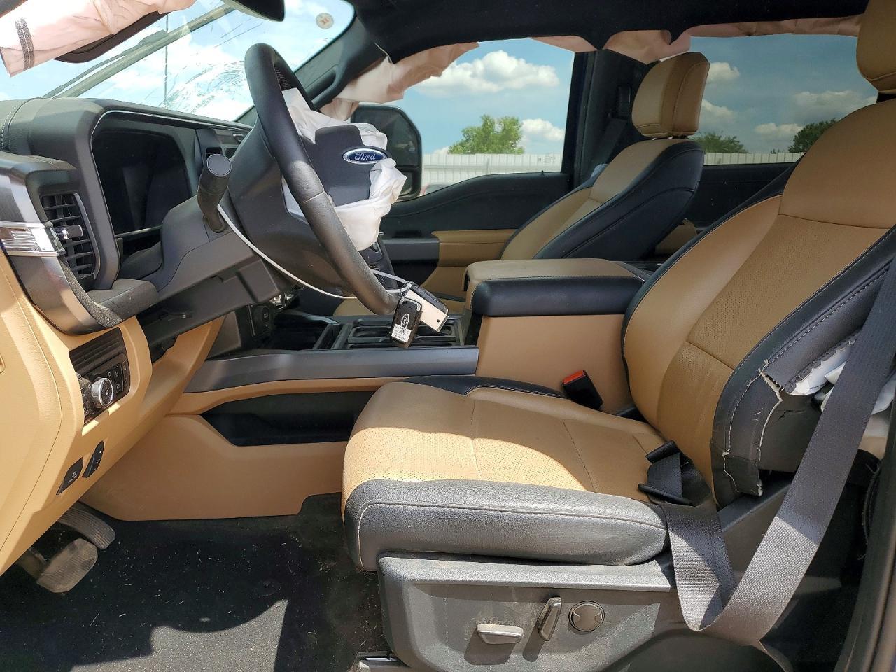 2026 Ford F350 Super Duty - Image 7