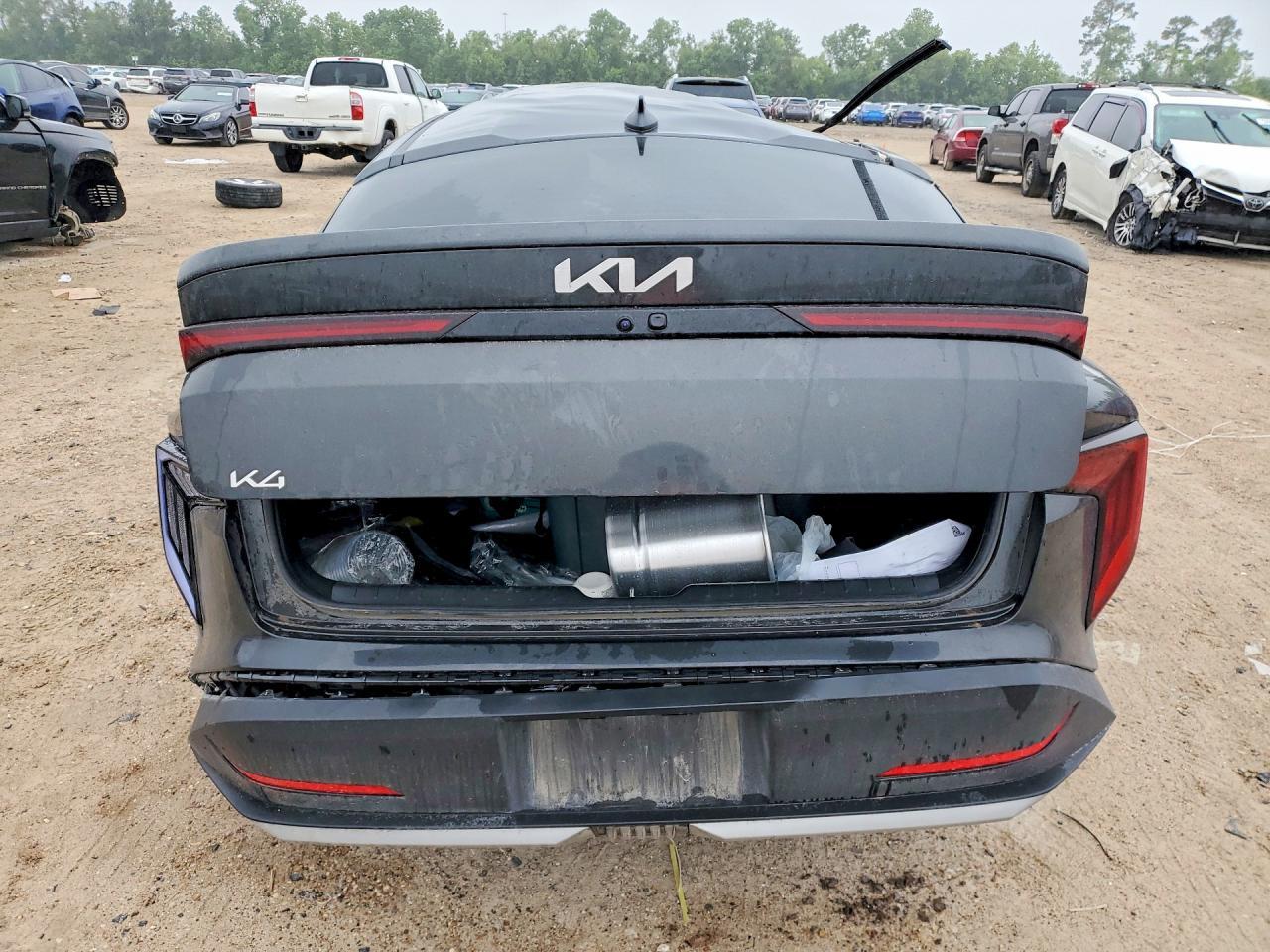 2025 Kia K4 Ex - Image 6