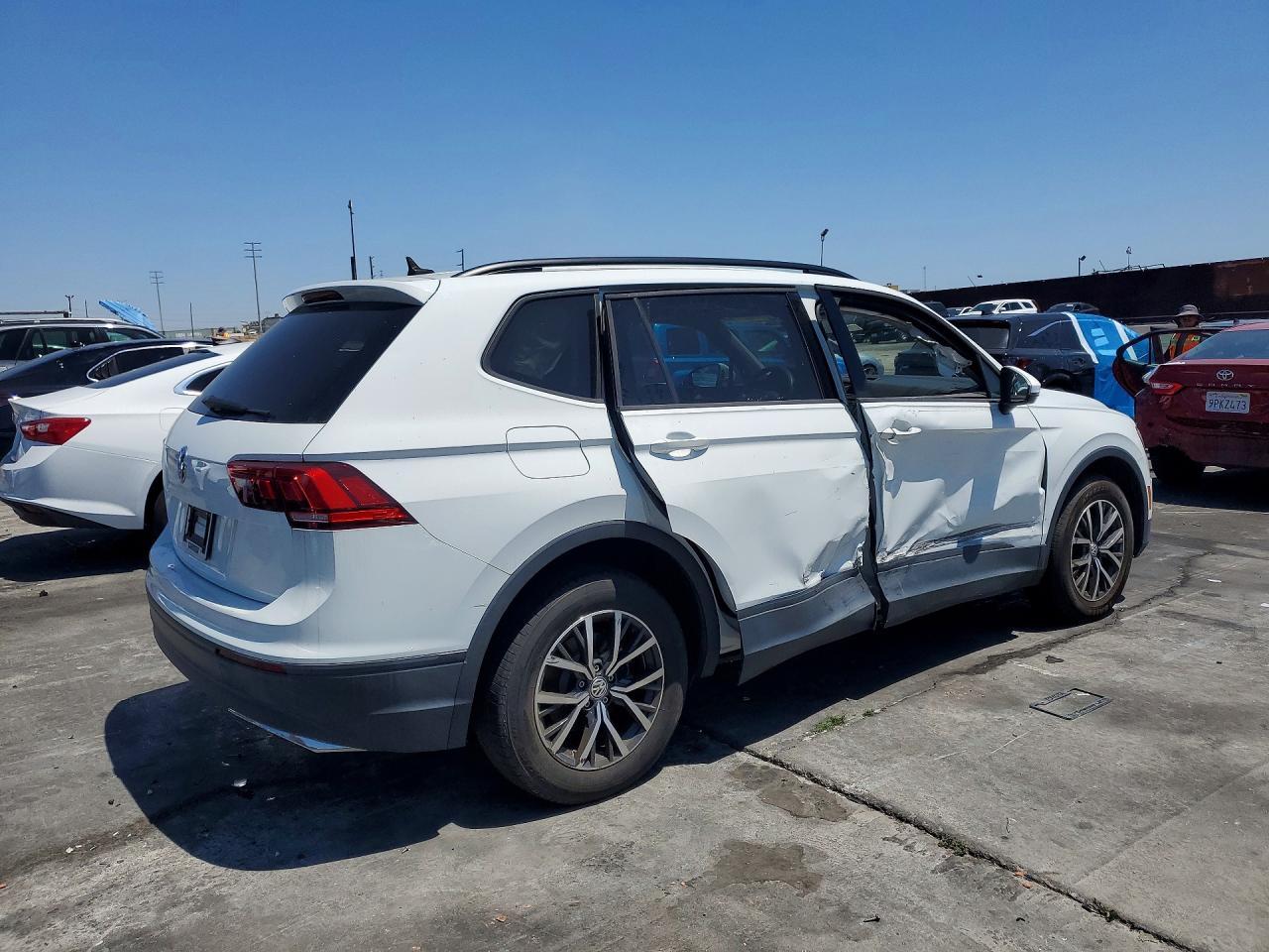 2021 Volkswagen Tiguan S - Image 3