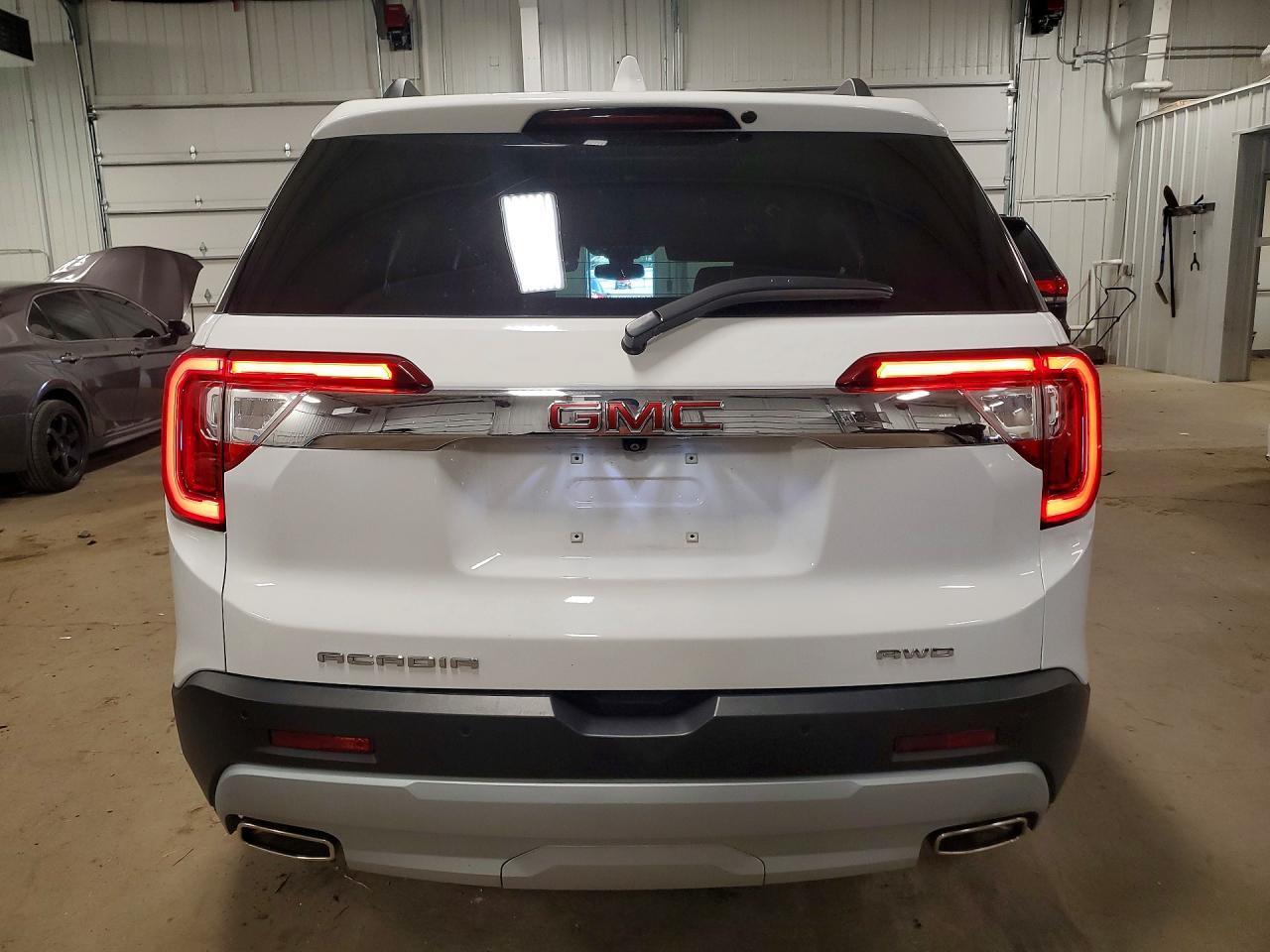 2023 GMC Acadia Slt - Image 6