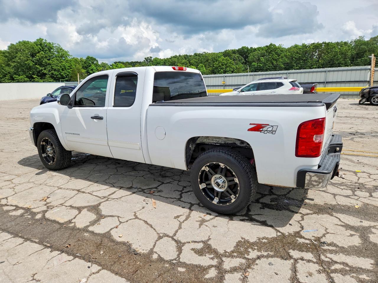 2012 Chevrolet Silverado K1500 Lt - Image 2