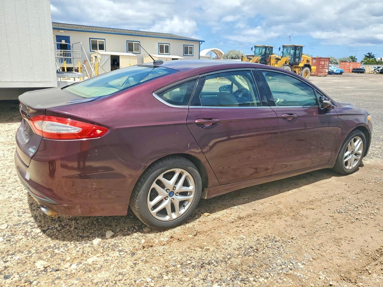 2013 Ford Fusion Se - Фото 3