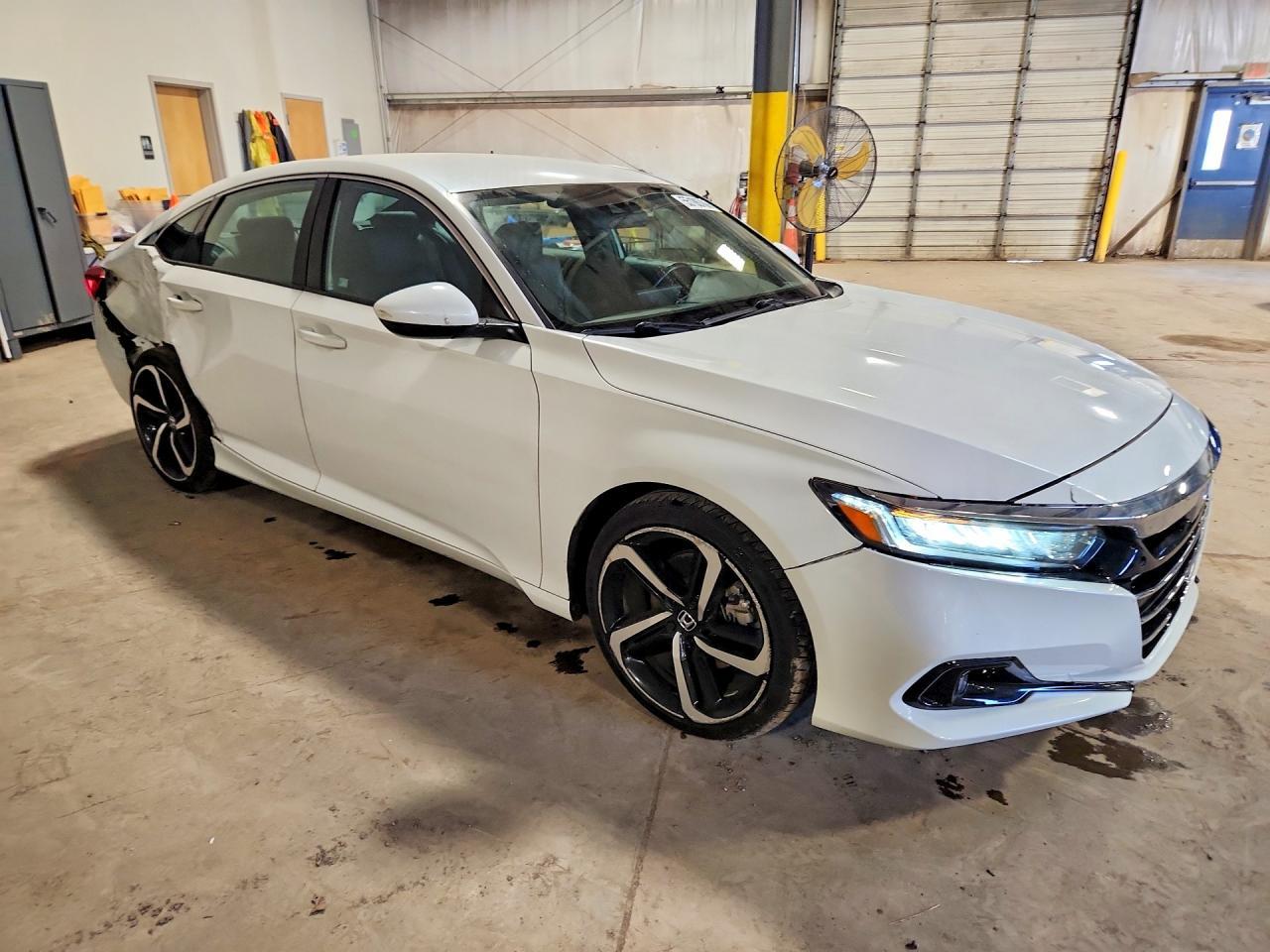 2018 Honda Accord Sport - Image 4