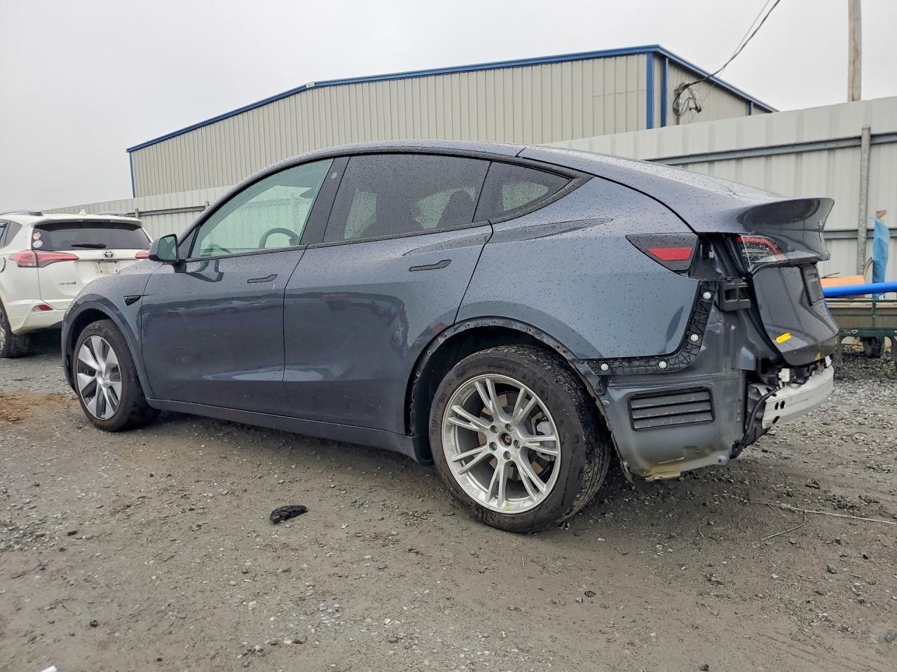2022 Tesla Model Y - Фото 2