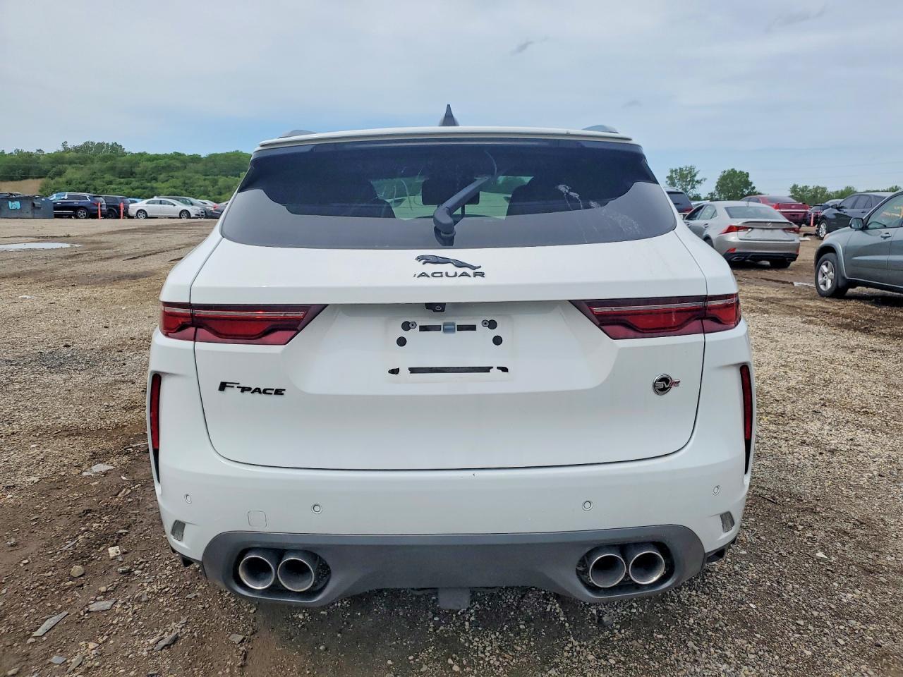 2022 Jaguar F-Pace Svr - Image 6